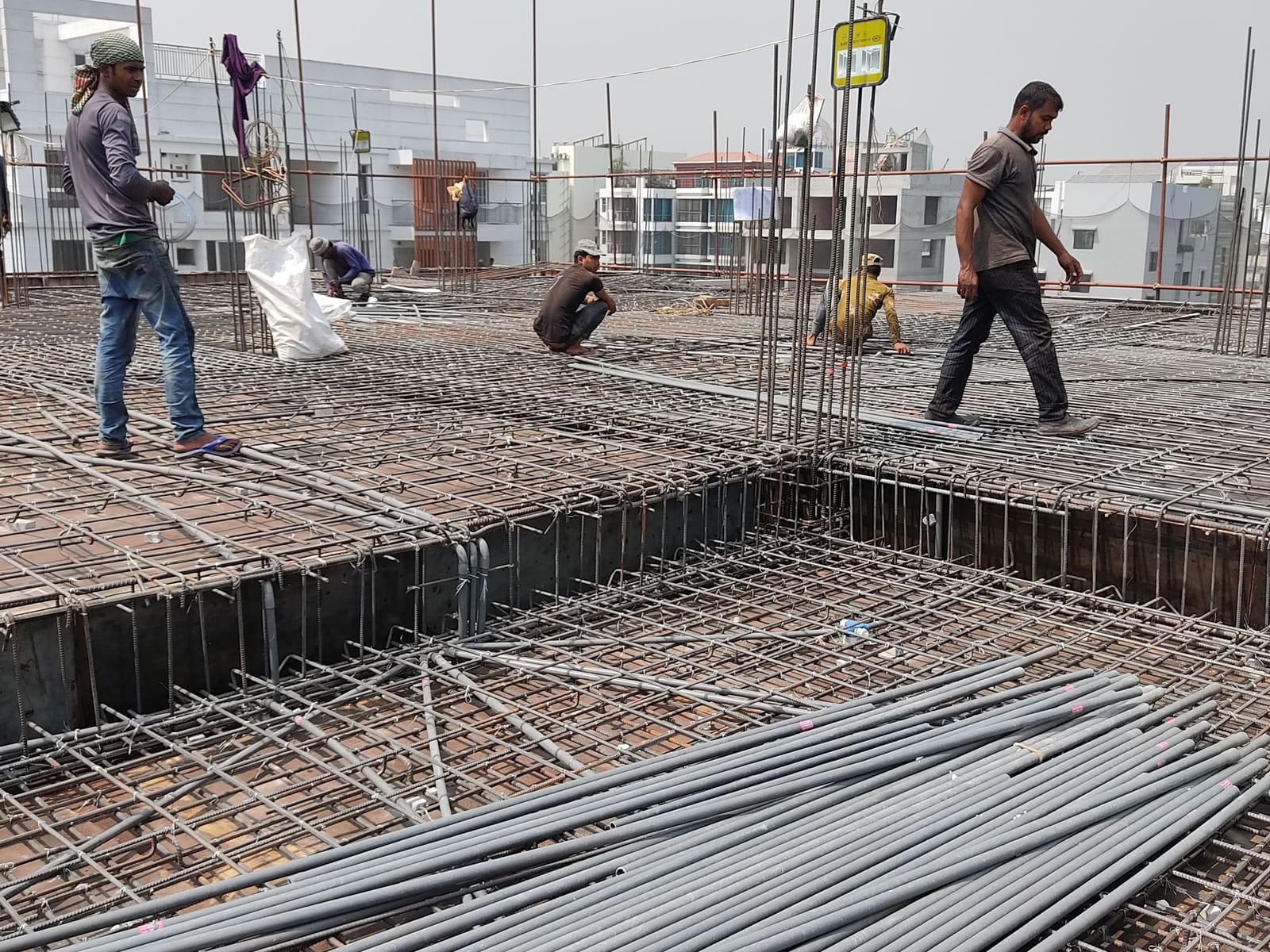 Construcción de vivienda de ladrillo en marcha